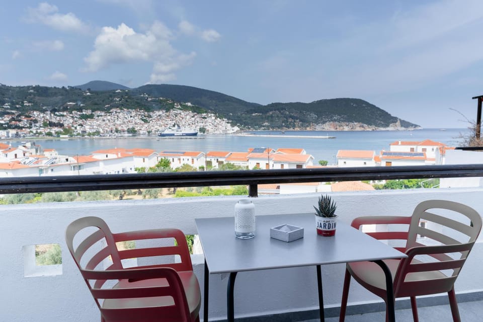 Péra Skopelos - Péra ex Maistros Apartment in Skopelos