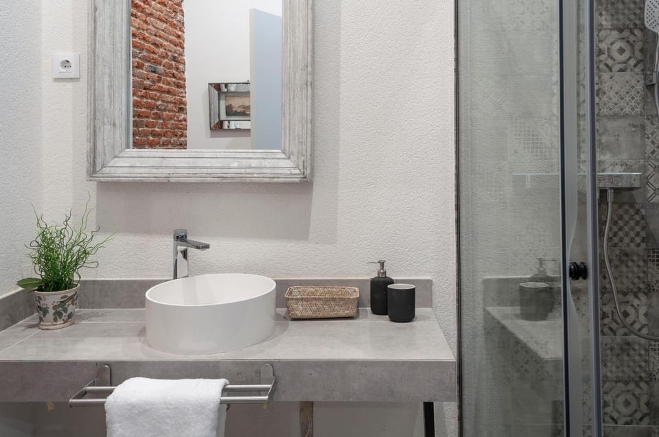 Cosy Apartment in the heart of Barrio de las Letras Apartment in Centro