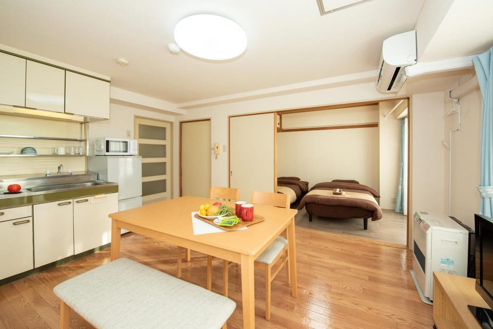札幌市中心部大通公園まで徒歩十分観光移動に便利なロケーションh602 Apartment in Sapporo