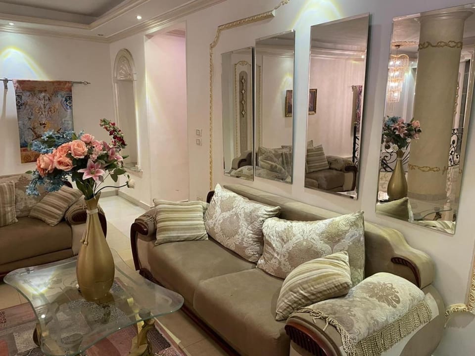 Lounge or bar