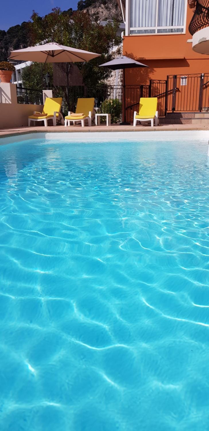Activities, Swimming pool, Swimming pool