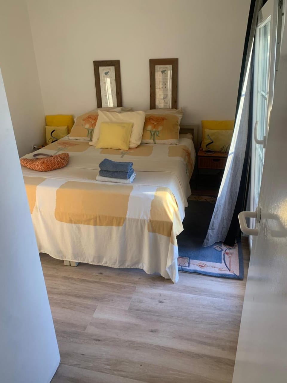 Apartment in Vrsi with Balcony, Air conditioning, Wi-Fi (4824-5) Apartment in Zadar County