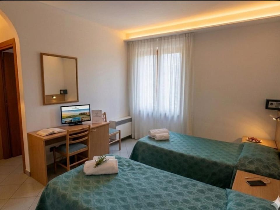 ALBERGO DELLA STAZIONE Hotel in Liguria