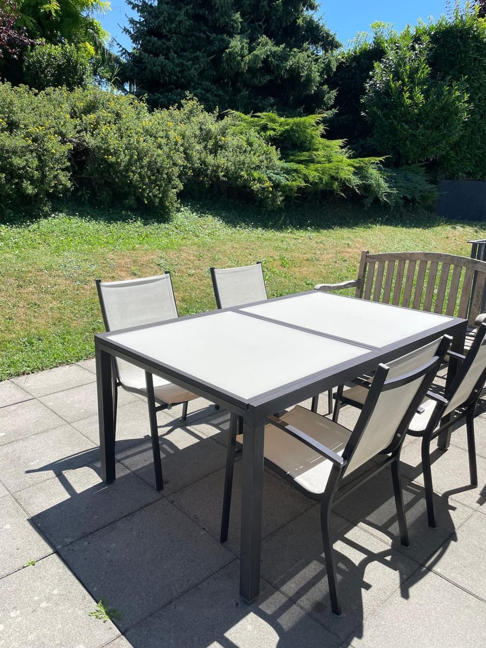 Montaney Guests House - EPFL Bed and Breakfast in Canton of Vaud