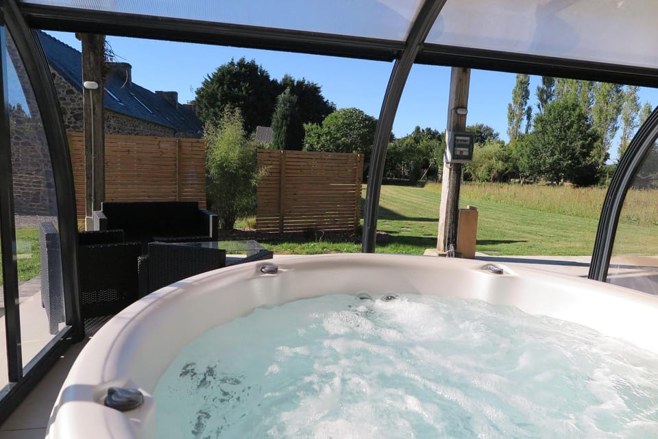 Hot Tub, Spa and wellness centre/facilities, Spa and wellness centre/facilities, Garden view