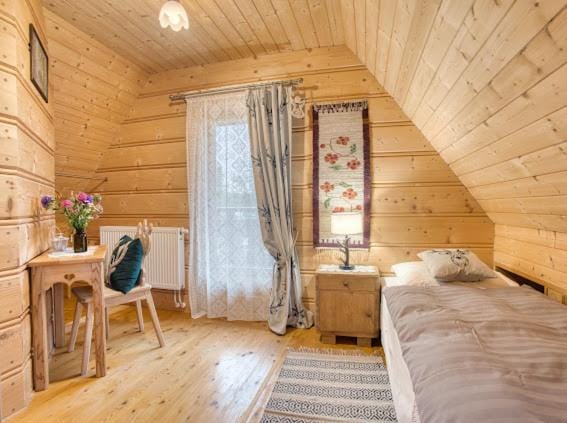 Domek Regionalny Bąkowo Chatka House in Lesser Poland Voivodeship