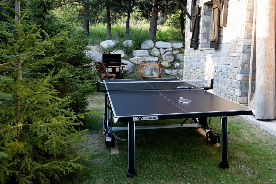 Table tennis