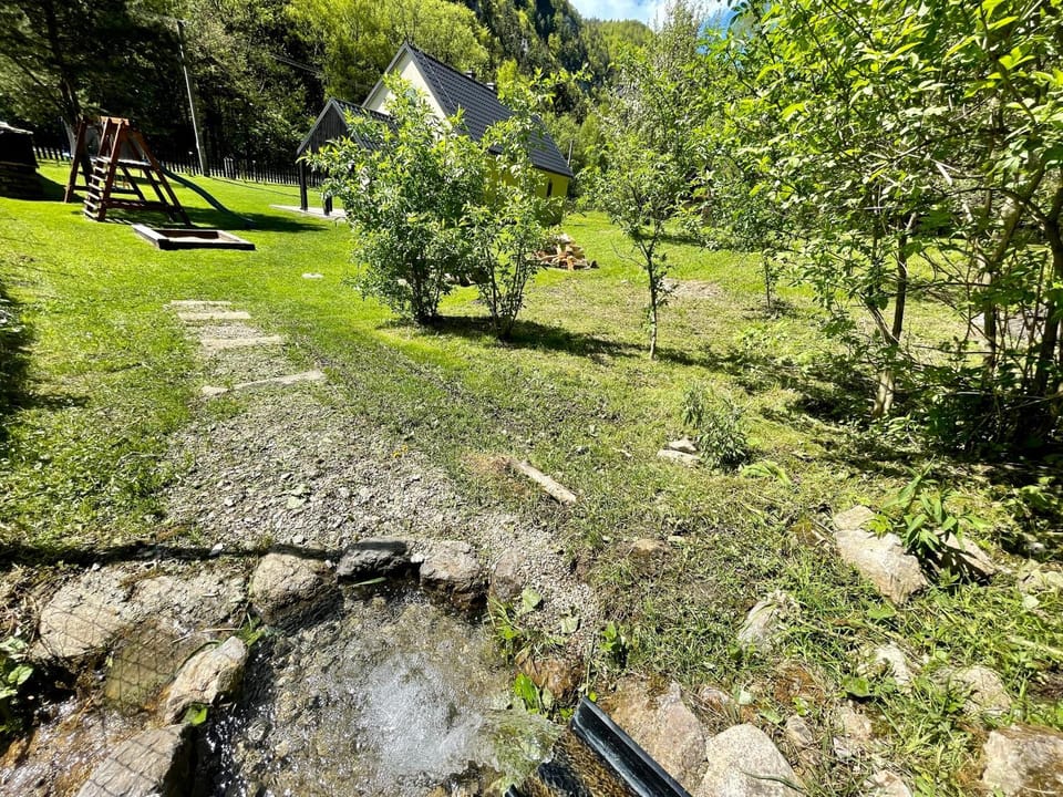 Garden, Garden view