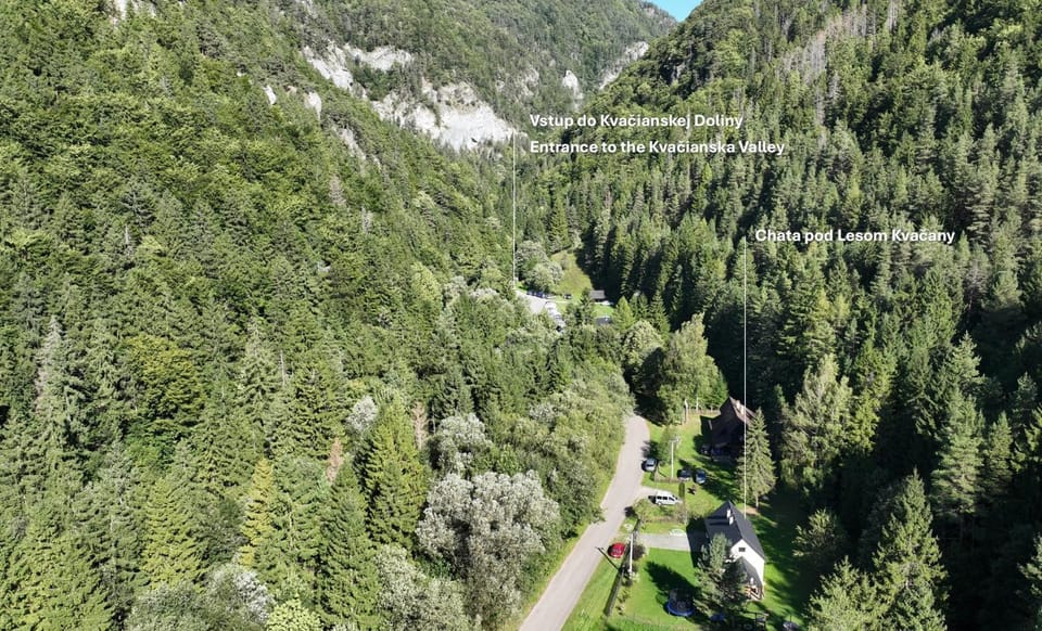 Nearby landmark, Spring, Day, Neighbourhood, Natural landscape, Bird's eye view, Hiking, Hiking, Cycling, Cycling, Mountain view, Location