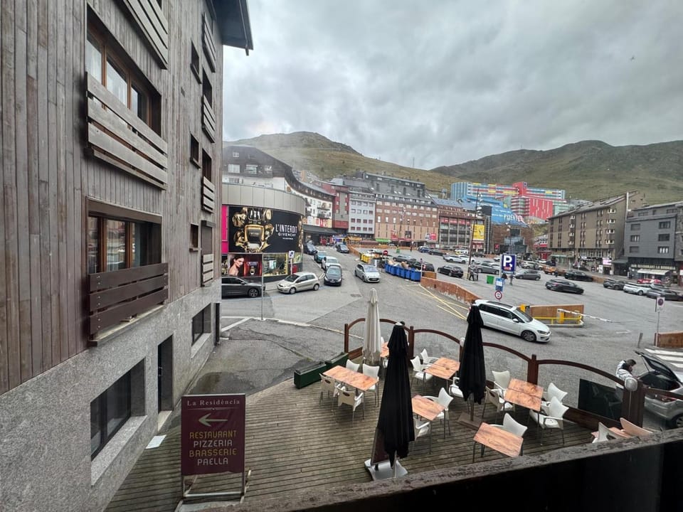Neighbourhood, City view, Street view