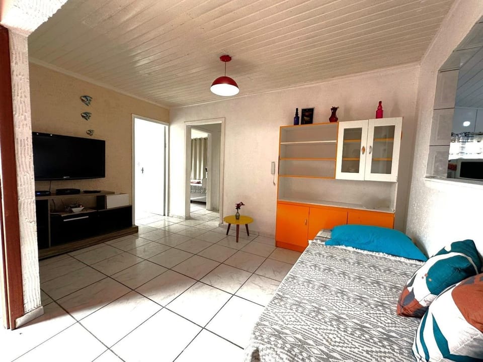 Apart 2 dormit. em pátio familiar Apartment in Florianopolis