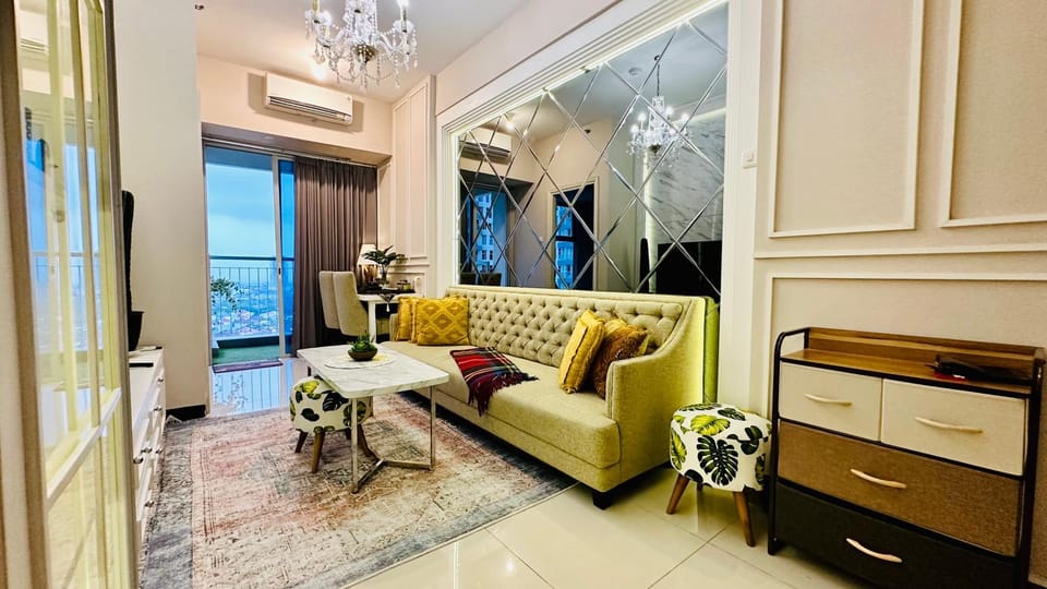 Luxury 2 Bed Room Anderson Apartment Pakuwon Mall Apartment in Surabaya