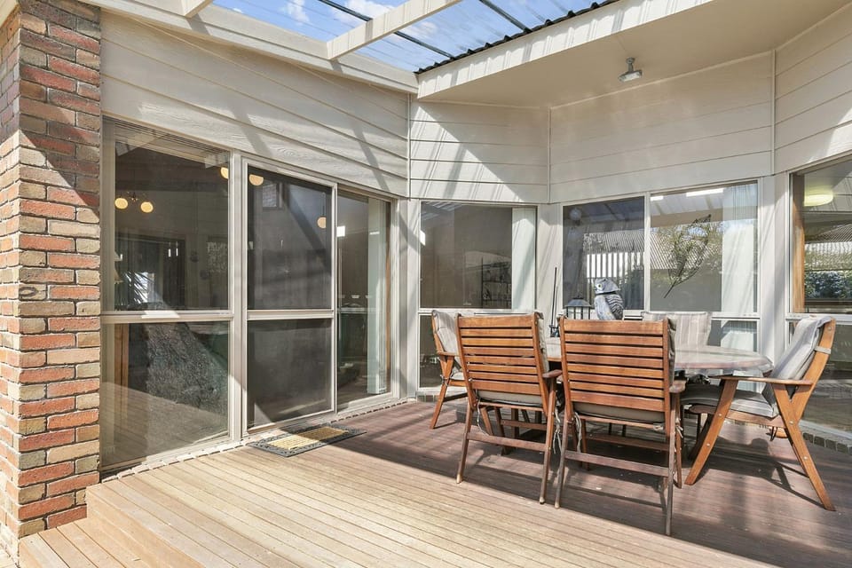Peaceful Retreat - Surf Side House in Inverloch