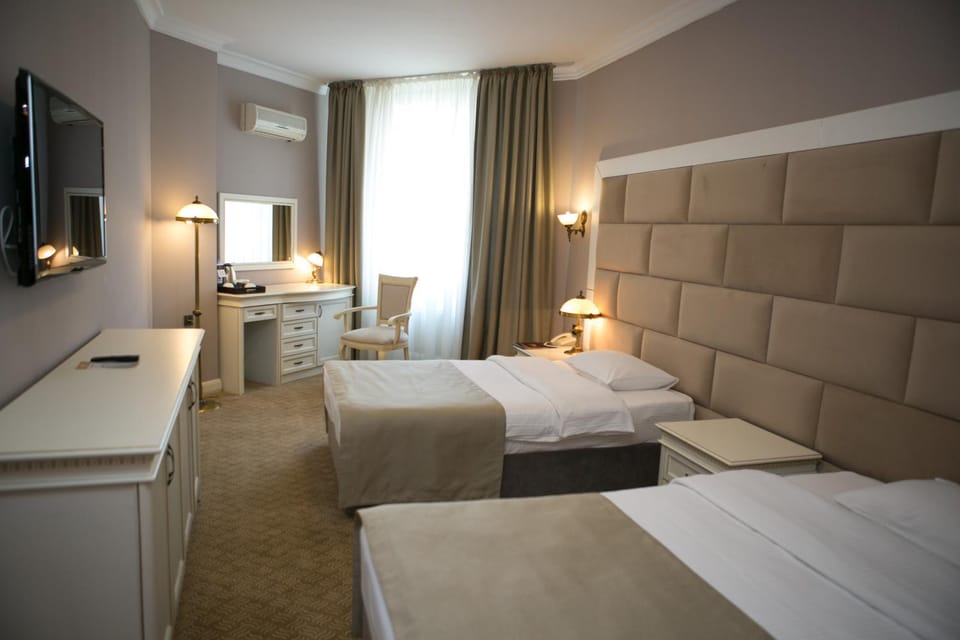Bed, Photo of the whole room