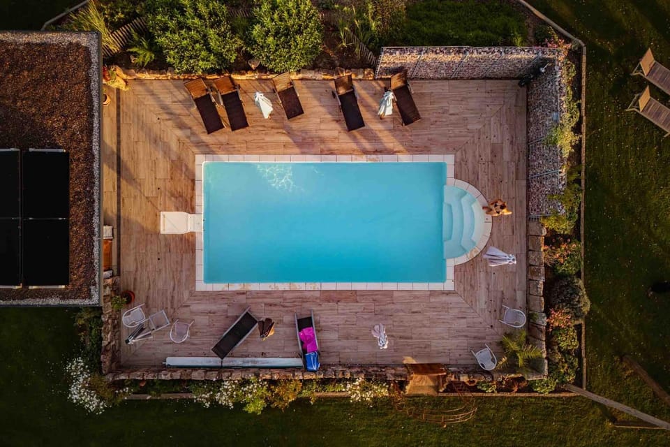 Property building, Swimming pool