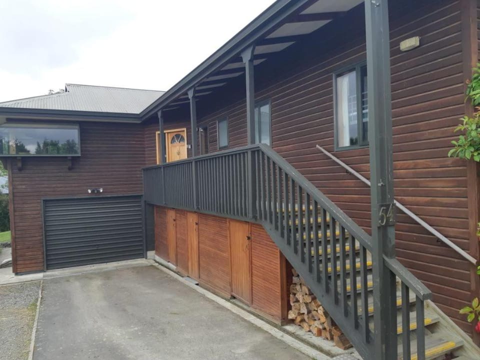 54 Conical Hill Road House in Hanmer Springs