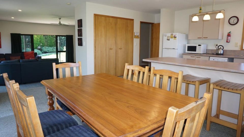 54 Conical Hill Road House in Hanmer Springs