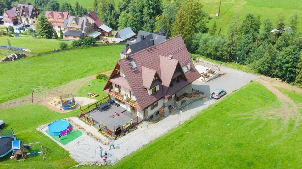 Property building, Bird's eye view