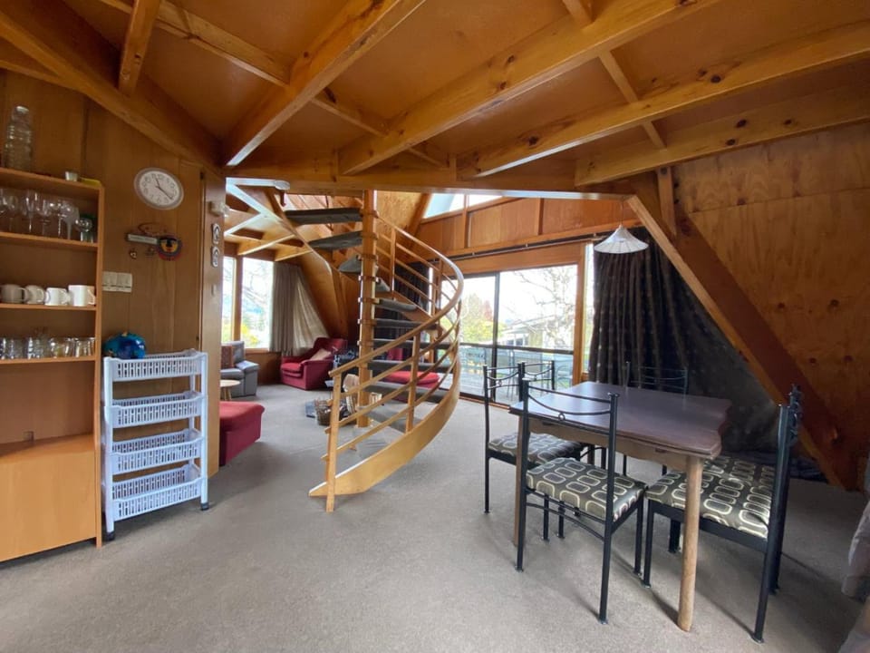 9 Chalet Cres House in Hanmer Springs