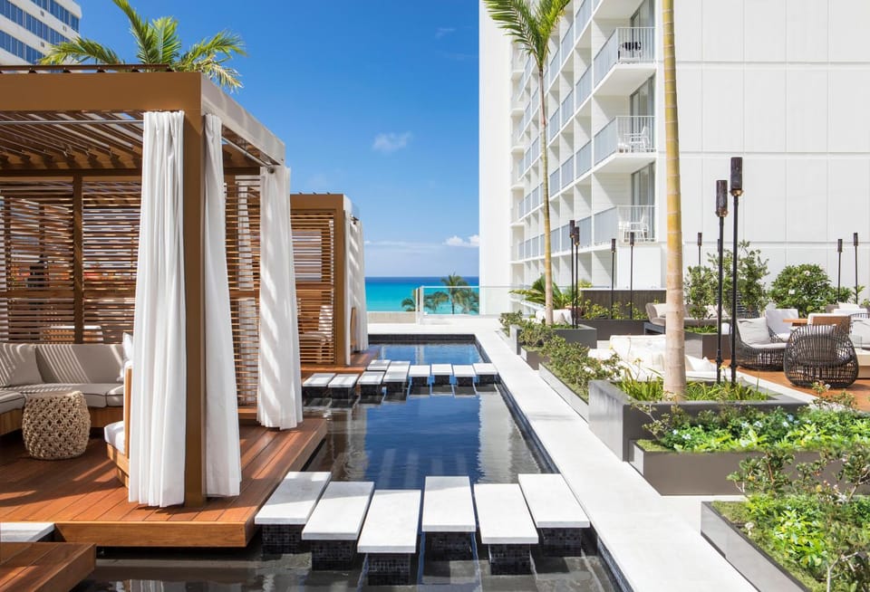 Lounge or bar, Pool view, Area and facilities, Swimming pool, Swimming pool