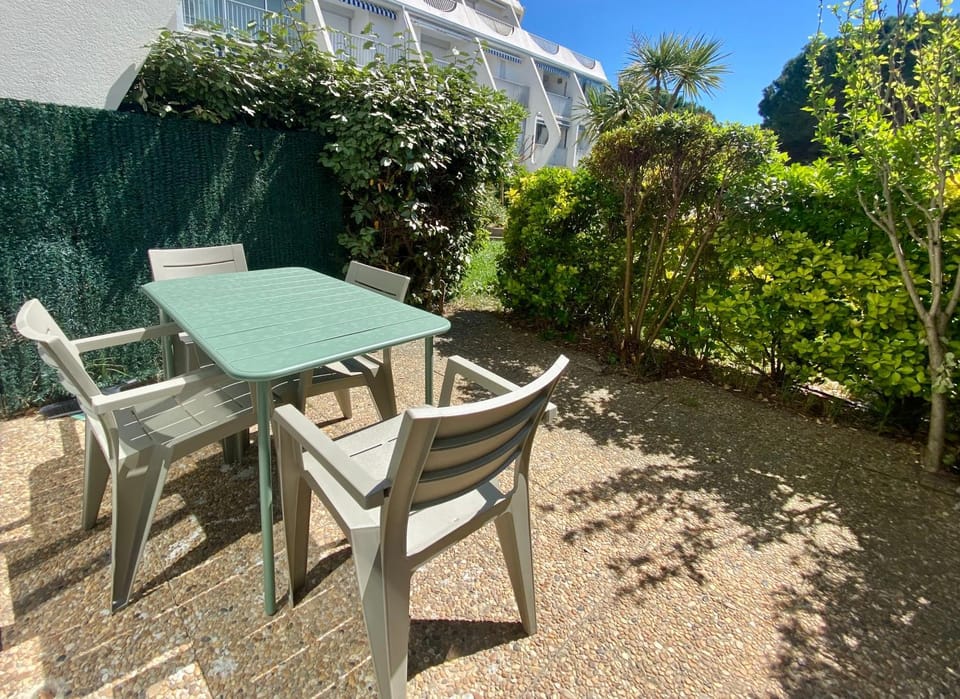 Patio, Balcony/Terrace
