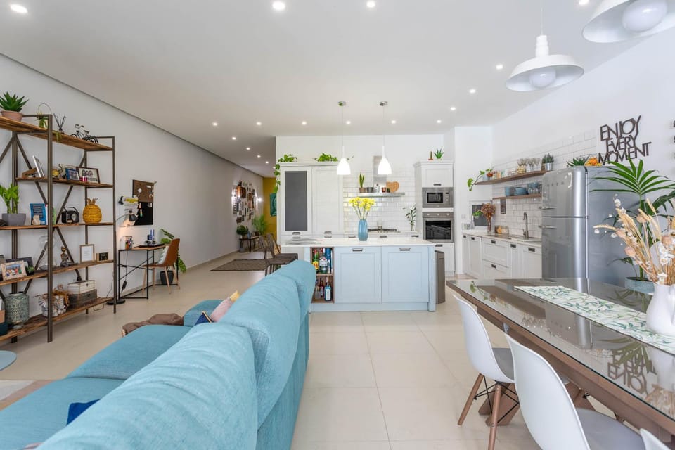 Living room, kitchen