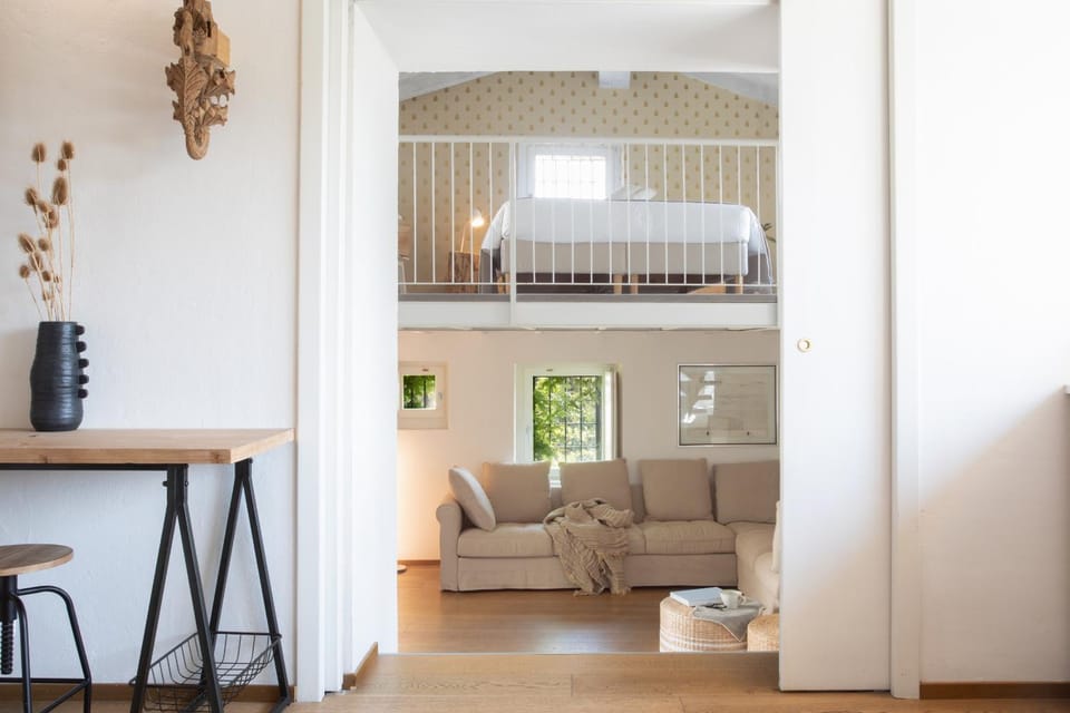 Living room, Bedroom