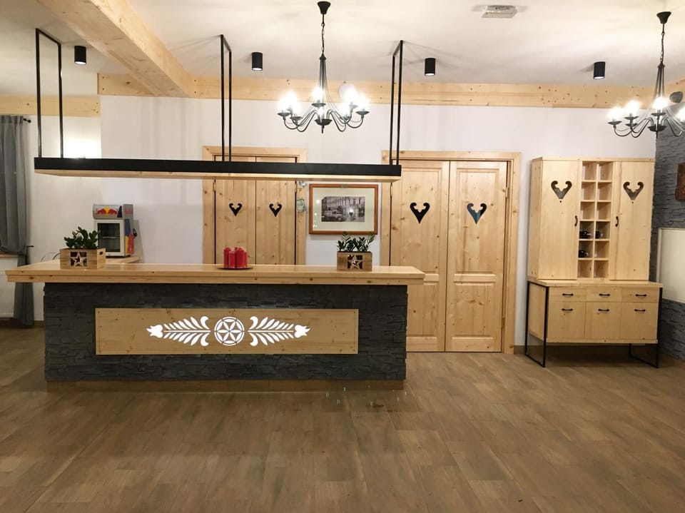 Rezydencja Kojsowka Bed and Breakfast in Lesser Poland Voivodeship