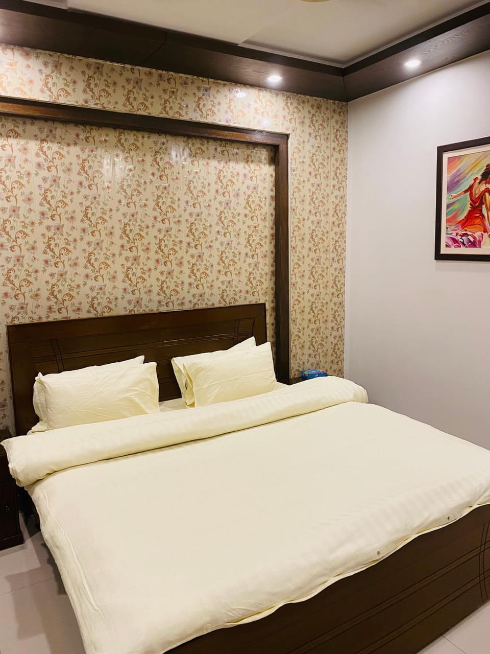 Vactional villa Guest House Dha Phase 6 Lahore Apartment in Lahore