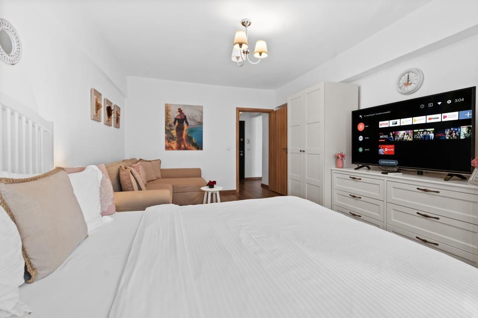 Living room, Bedroom