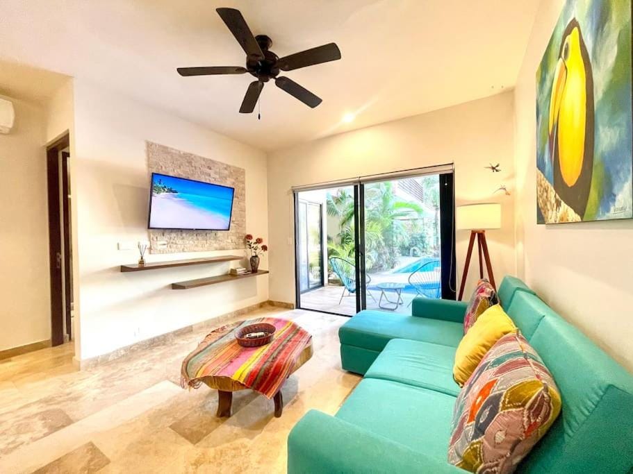 CRlSTALIDA Swim up & free bikes by Casa Paraiso Apartment in Tulum