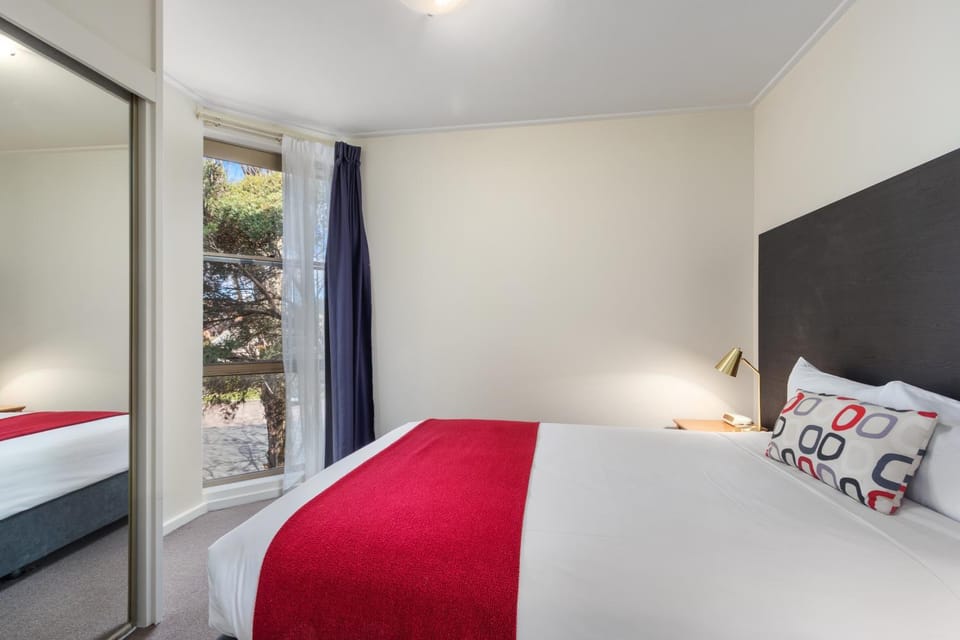 Knox International Hotel and Apartments Apartment hotel in Wantirna South
