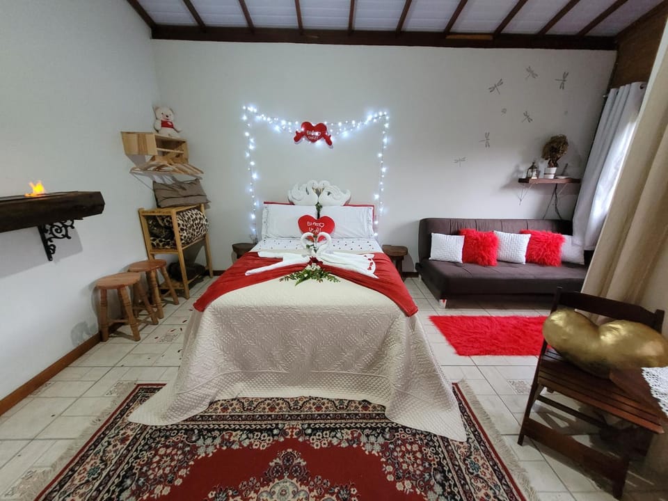 Chalé Paraíso Fazendinha Cachoeira Pet Friendly House in State of Rio de Janeiro