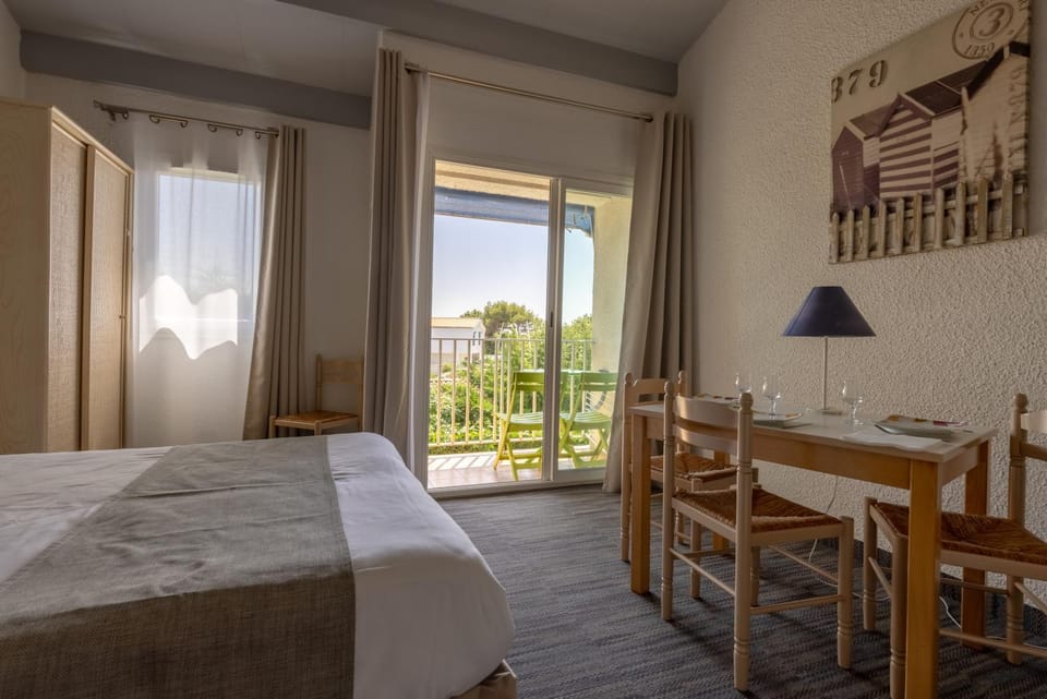 Logis Hôtel de la Plage Hotel in Nouvelle-Aquitaine