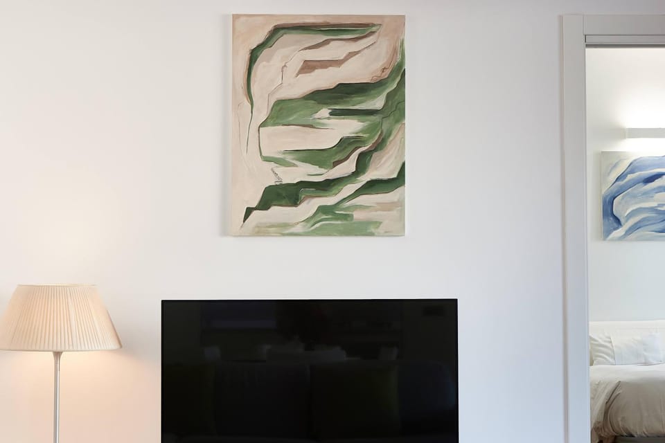 TV and multimedia, Decorative detail