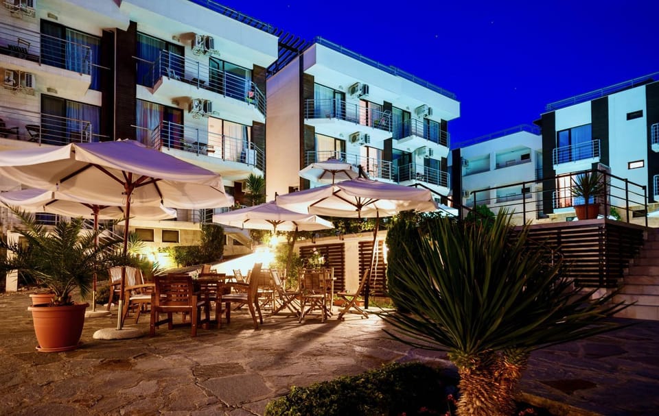 Seaside Garden Apartment with 2 BR for up to 5 pax Apartment in Sunny Beach