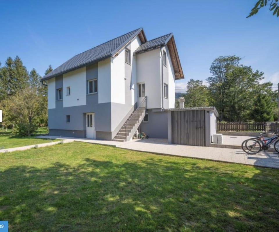 Property building, Garden