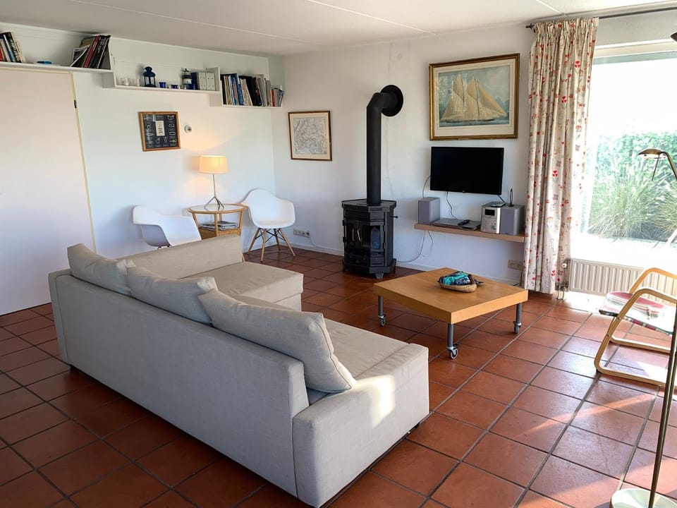 Vacation home directly on Lake Veere House in Wolphaartsdijk