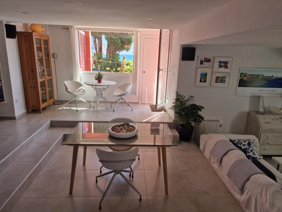 La Muralla Roja Apartment in Calp