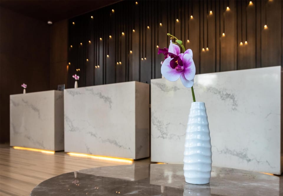 Lobby or reception, Lobby or reception