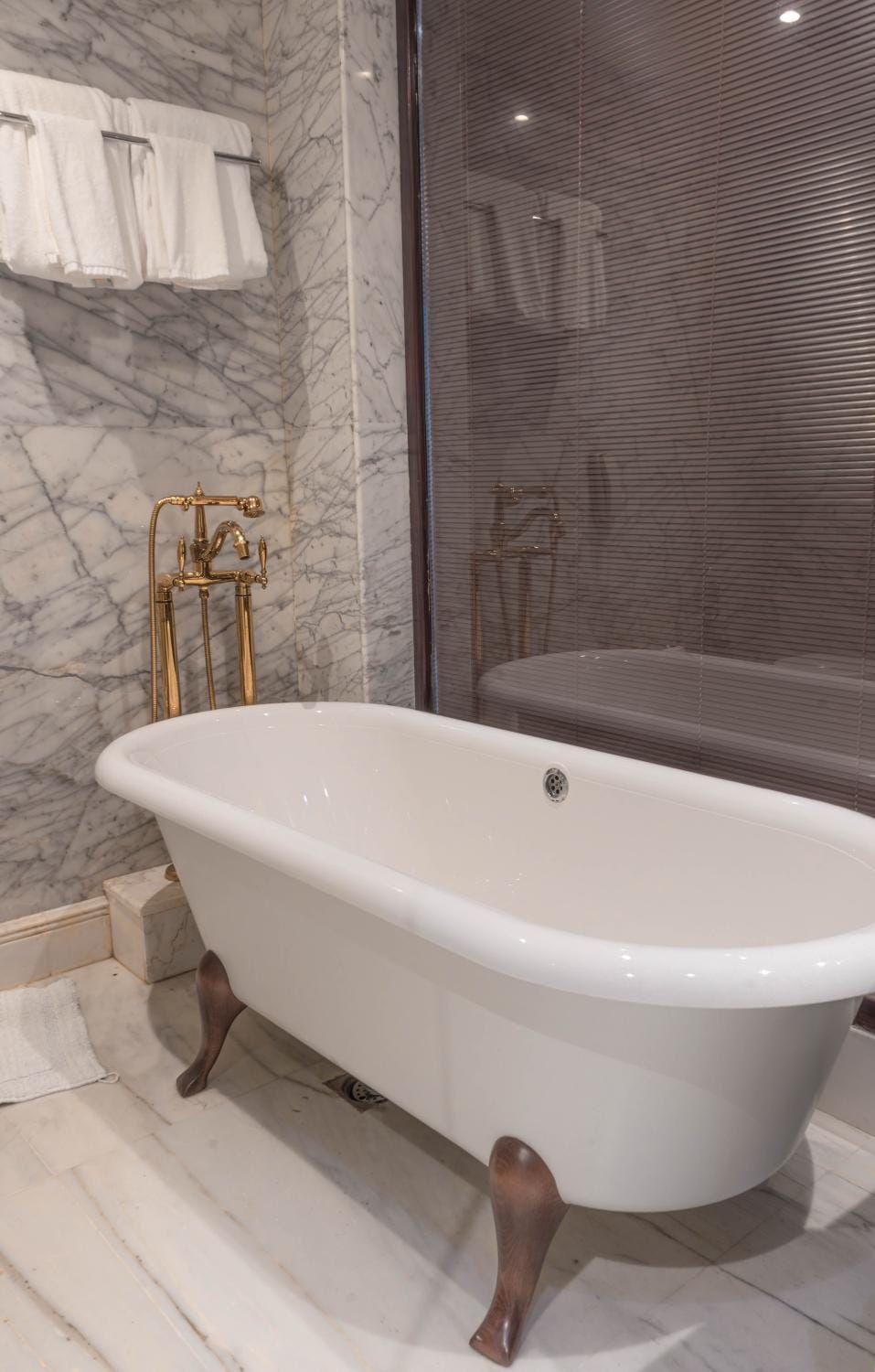 Bathroom, Bath