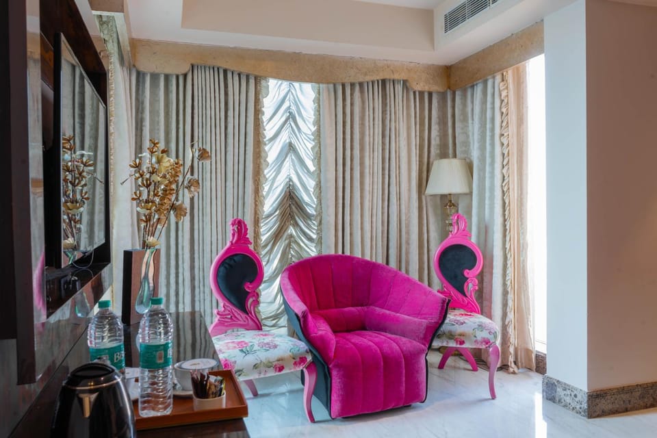 Living room, Seating area