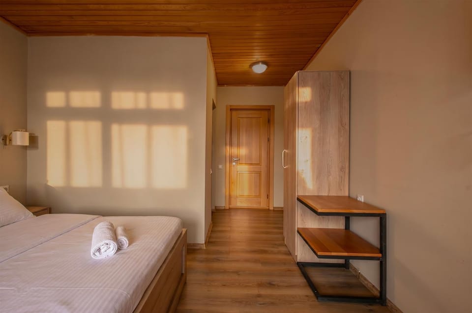 Bed, Bedroom, wardrobe
