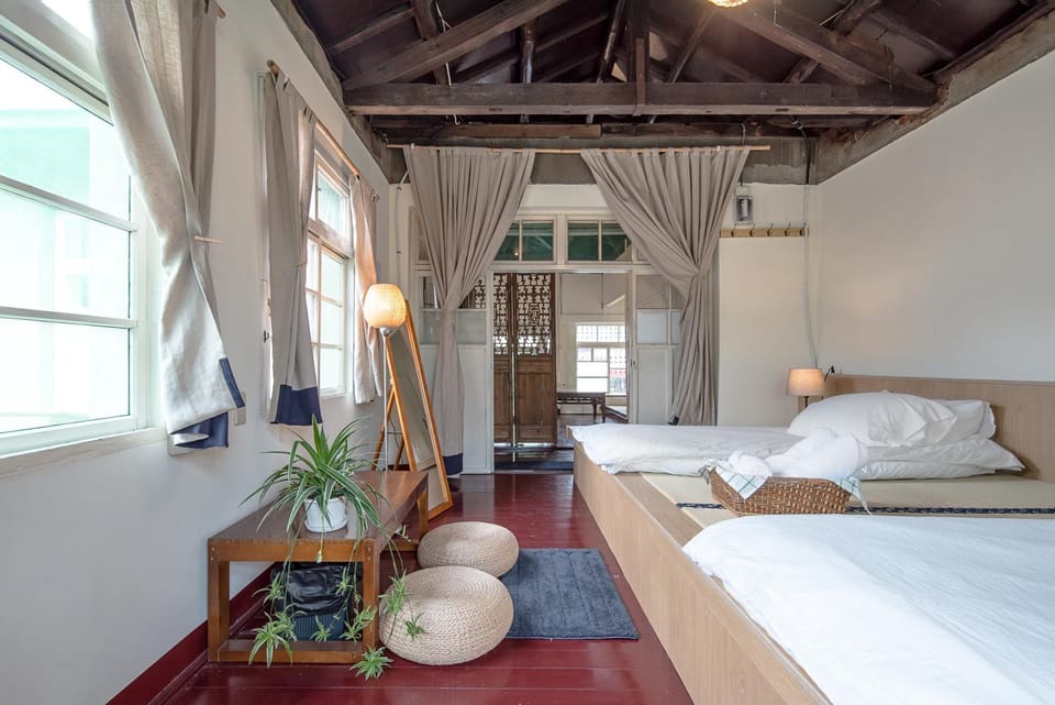 Bedroom, bunk bed, Inner courtyard view
