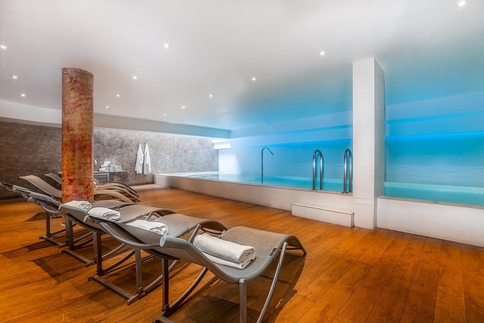 Hot Tub, Spa and wellness centre/facilities