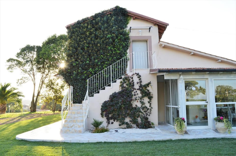 Agriturismo Colle Salomonio Bed and Breakfast in Lazio