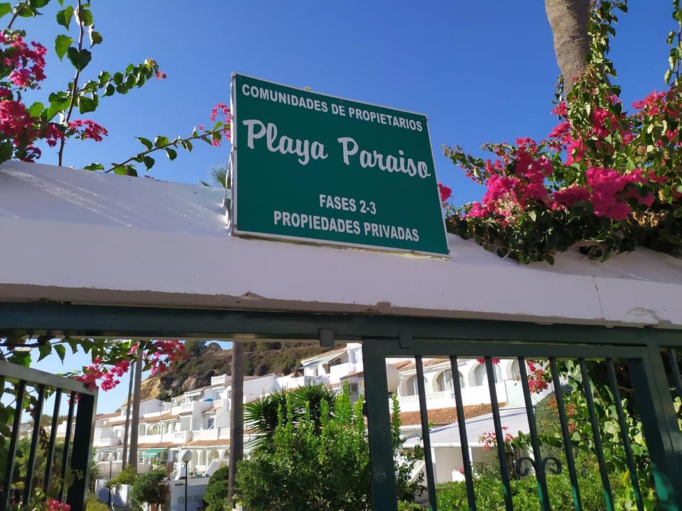 Property logo or sign