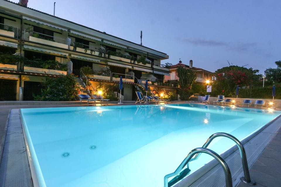 Property building, Swimming pool, Sunrise, Sunset