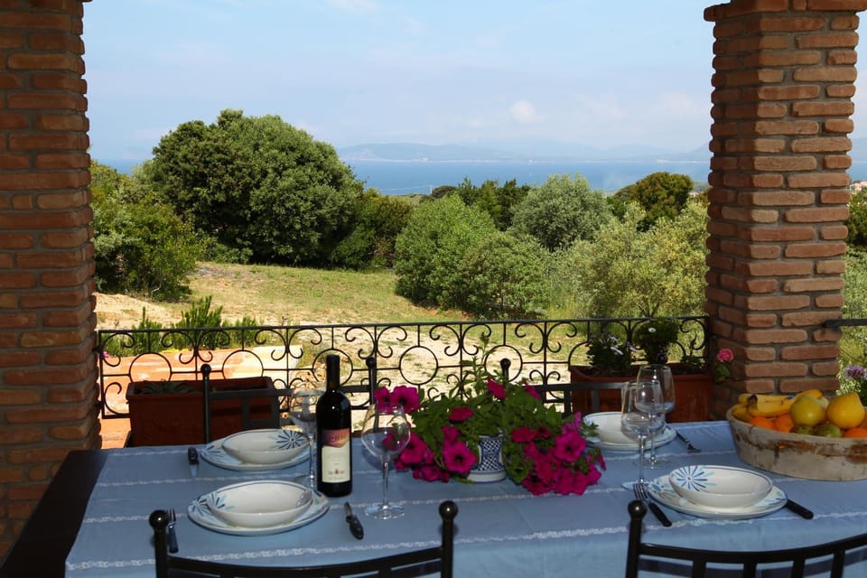 Balcony/Terrace, Garden view
