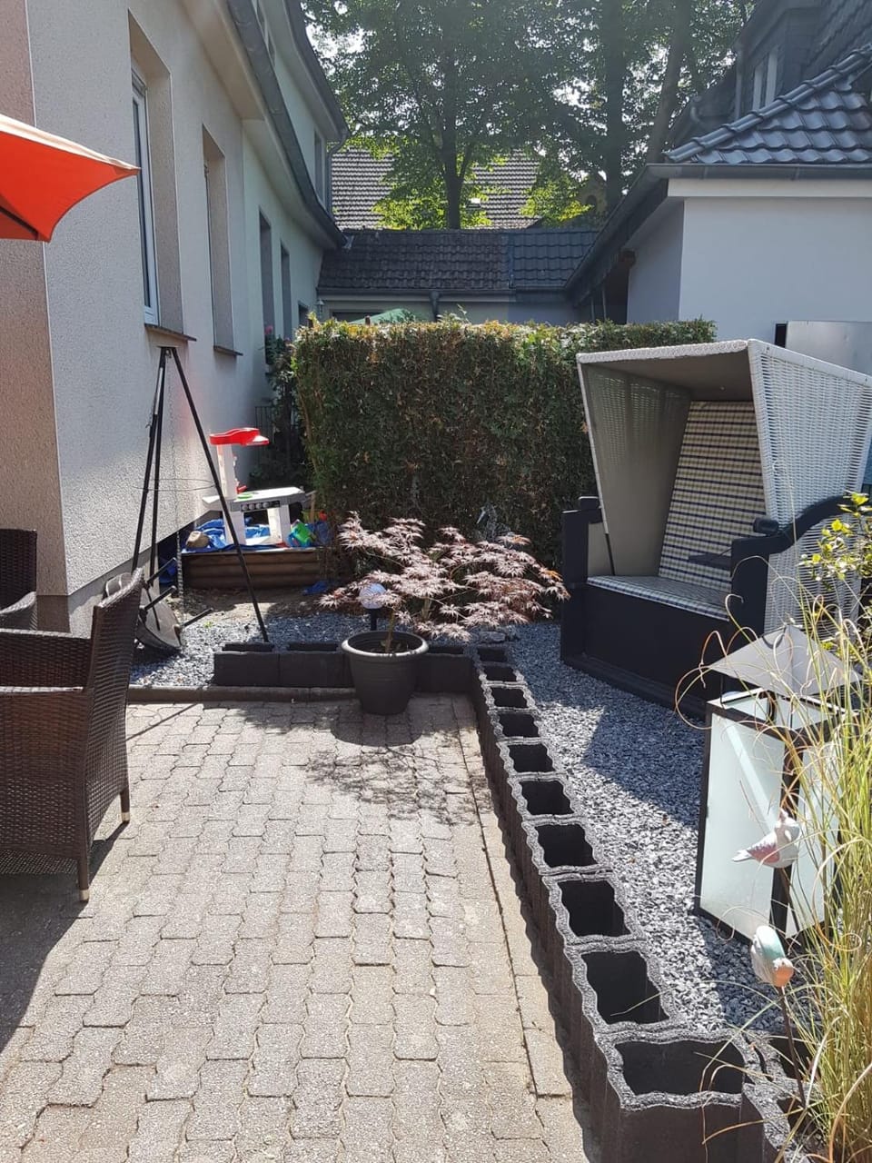 Property building, Patio